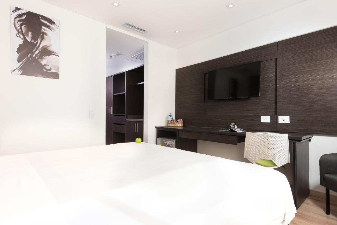 Sercotel Suites Bogota Norte Exterior photo